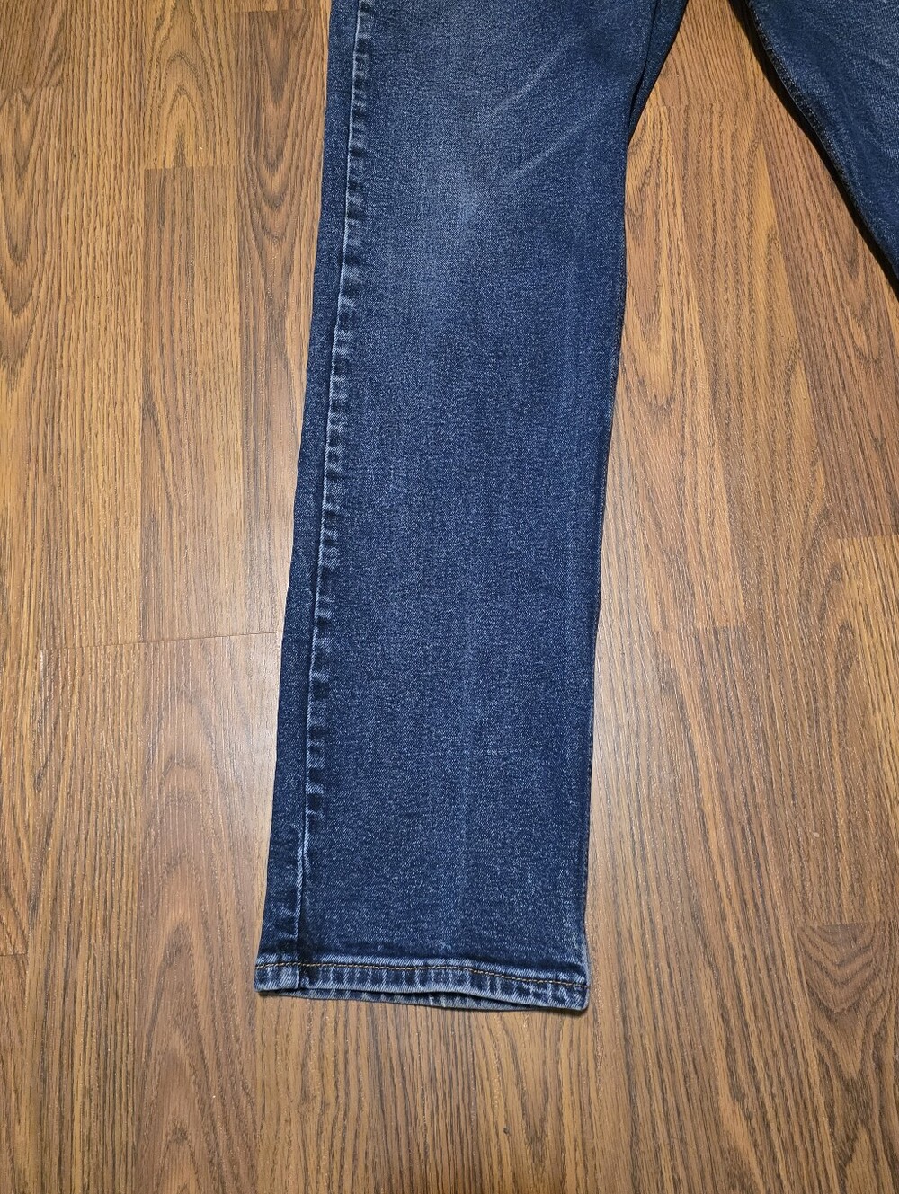 Levi’s 514 Men’s Jeans W34 L32 Dark Wash Thick Denim Straight Leg F62 - Picture 3 of 10